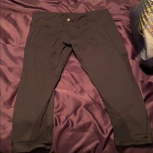 Lulu lemon cropped athletic pants